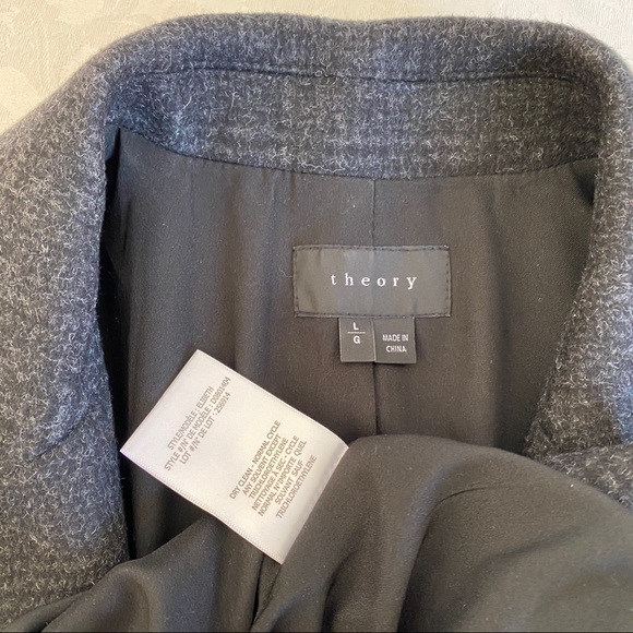 Theory Gray Elizabeth Glen Plaid Wool Blend Coat - Picture 7 of 11